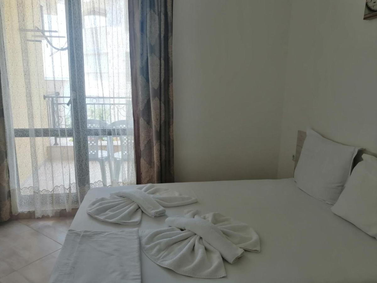 Хоризонт М Apartment Sveti Vlas Bagian luar foto